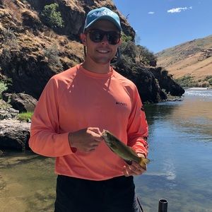 Meet your Posher, Devin